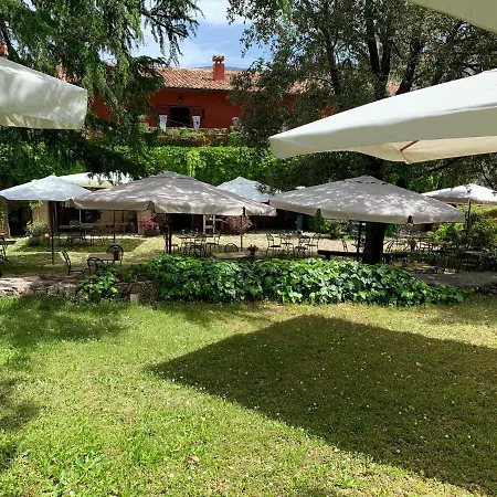 Apartment Casette Rosse Nel Borgo Medievale Di Fossanova *