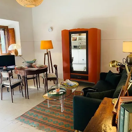 Apartment Casette Rosse Nel Borgo Medievale Di Fossanova