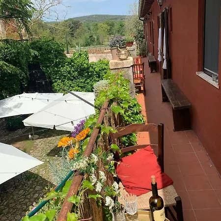 Apartment Casette Rosse Nel Borgo Medievale Di Fossanova *