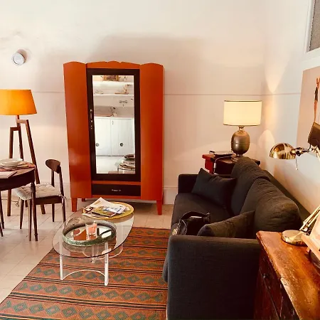 Casette Rosse Nel Borgo Medievale Di Fossanova Apartment Latina
