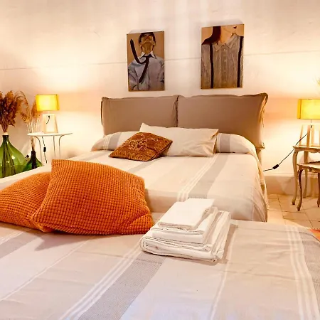 Apartment Casette Rosse Nel Borgo Medievale Di Fossanova Latina